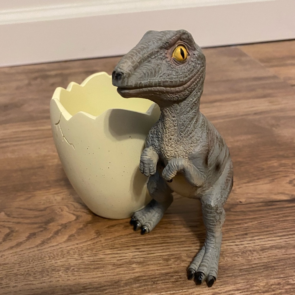 Dinosaur pencil holder